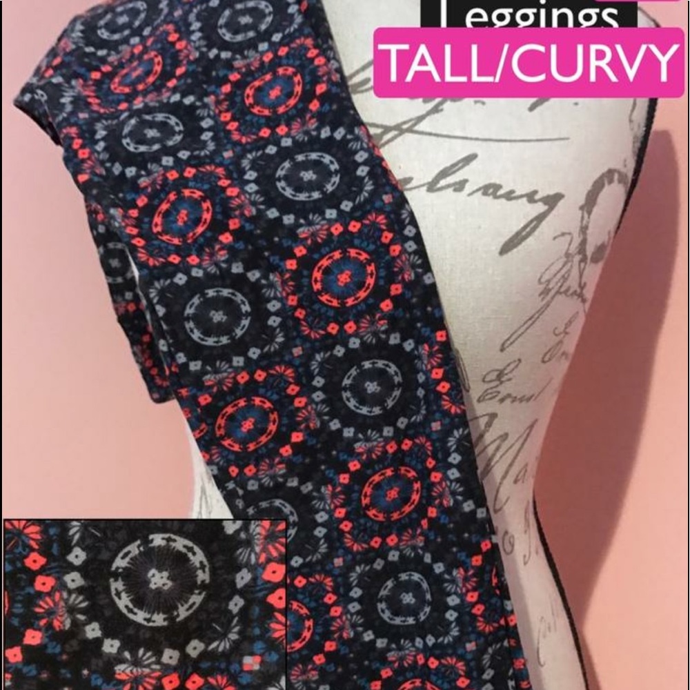 Lularoe TC Leggings BNWT ❤️❤️